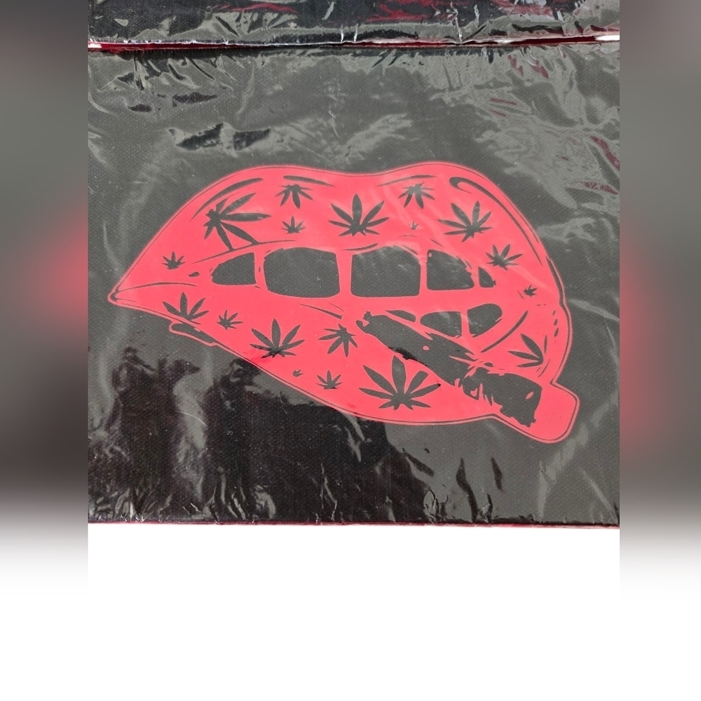 Lot Of 2 NIB Stash Bags Green Leaf and Red Lips Designs - Picture 2 of 3